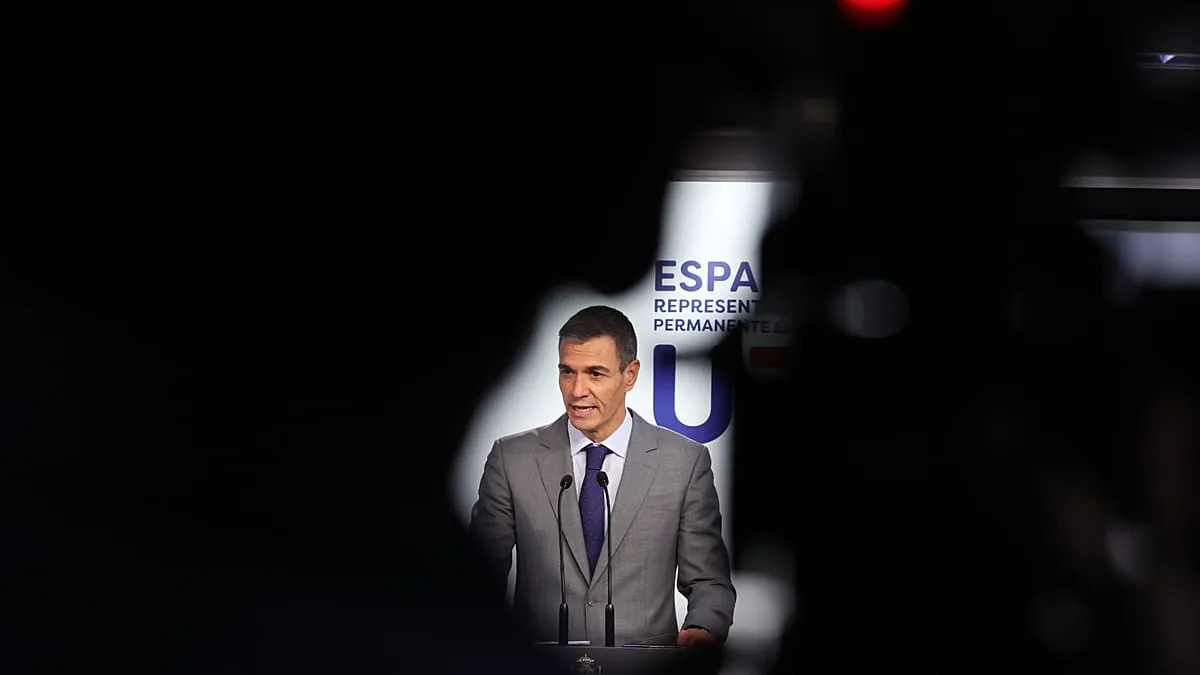 Image accompanying reporting about Sánchez pledges tough line on possible safety failures after Toledo train crash