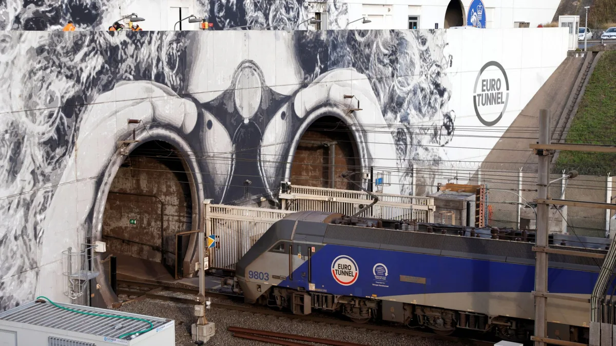 Image accompanying reporting about 19 injured after Channel Tunnel collision between bus and train