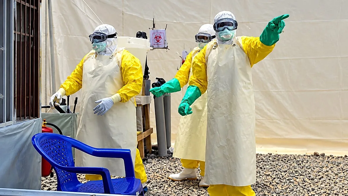 Image accompanying reporting about DR Congo: MSF celebrates Ebola patient discharges in Ituri province