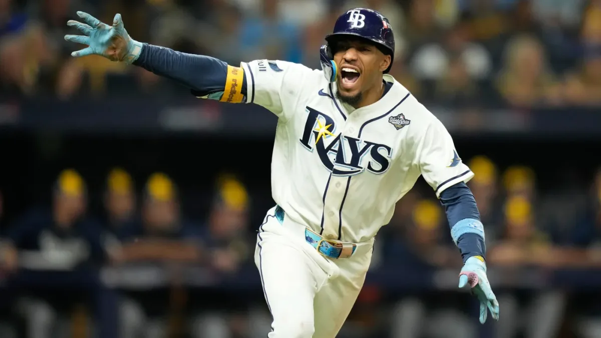 Image accompanying reporting about Rays stun Brewers with 2-run rally in 12th inning and force World Series Game 5