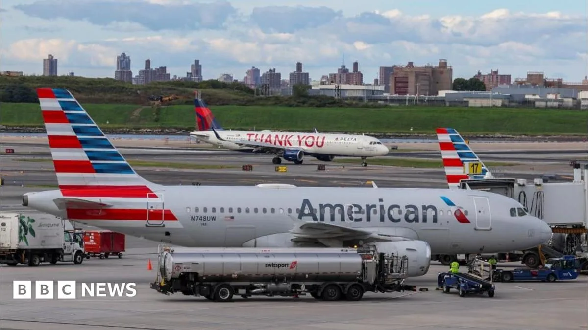 Image accompanying reporting about Flights at major US airports delayed after cable cut by construction workers