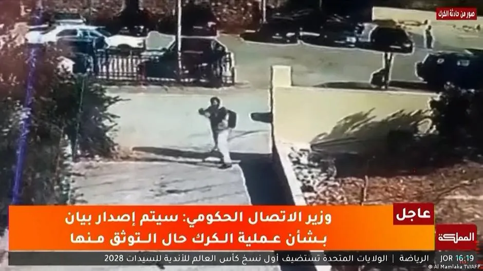 Image accompanying reporting about Jordan: Karak church shooting leaves 7 dead, dozens injured